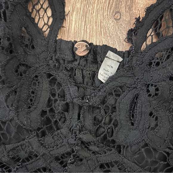 Free People Adella Crochet Lace Bralette Black - Picture 9 of 10